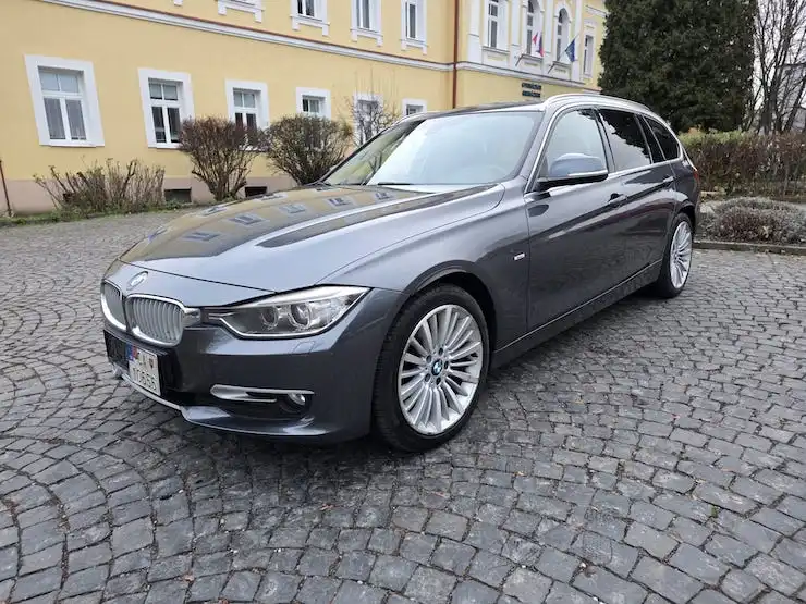 BMW 3 320d xDrive Tempomat 4x4 Modern