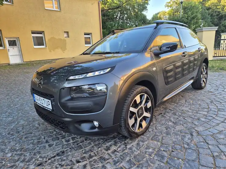 Citroen C4 Cactus BlueHDi 100 S&S Shine
