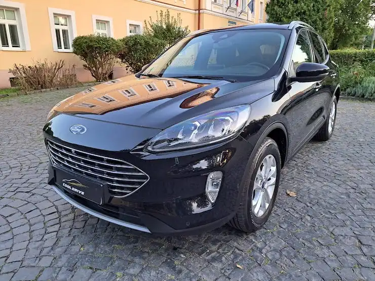 Ford Kuga 2.5 Duratec HEV 190k Titanium eCVT