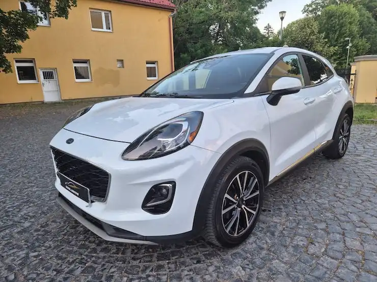 Ford Puma EcoBoost Titanium