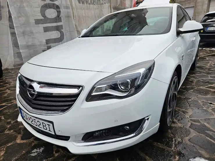 Opel Insignia 1.4 T OPC line