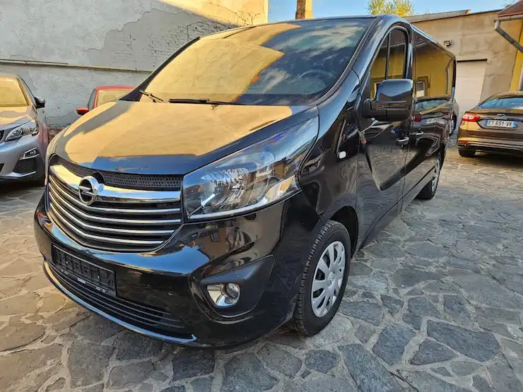 Opel Vivaro 1.6CDTi BiTurbo 145k S&S L1H1 6 miest.