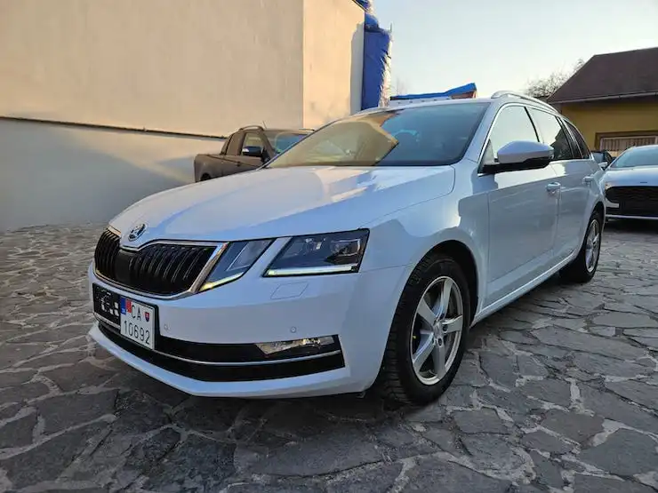 Škoda Octavia Combi 2.0 TDI Style DSG