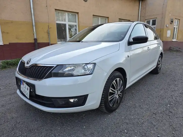 Škoda Rapid Spaceback 1.6 TDI Automat