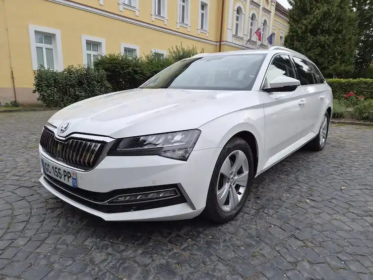 Škoda Superb Combi IV 1.4 TSI PHEV Style DSG (2021)