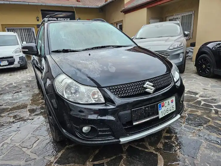 Suzuki SX4 1.6 GLX Navigator, AC, 4WD