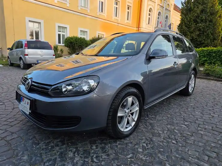Volkswagen Golf Variant 1.6 TDI Trendline 4x4 77kW